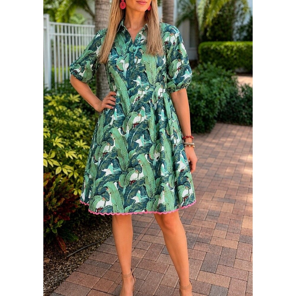 Mary Marshmallow A-line Knee Dress Size Medium Green Palm Print Lined Hawaiian
